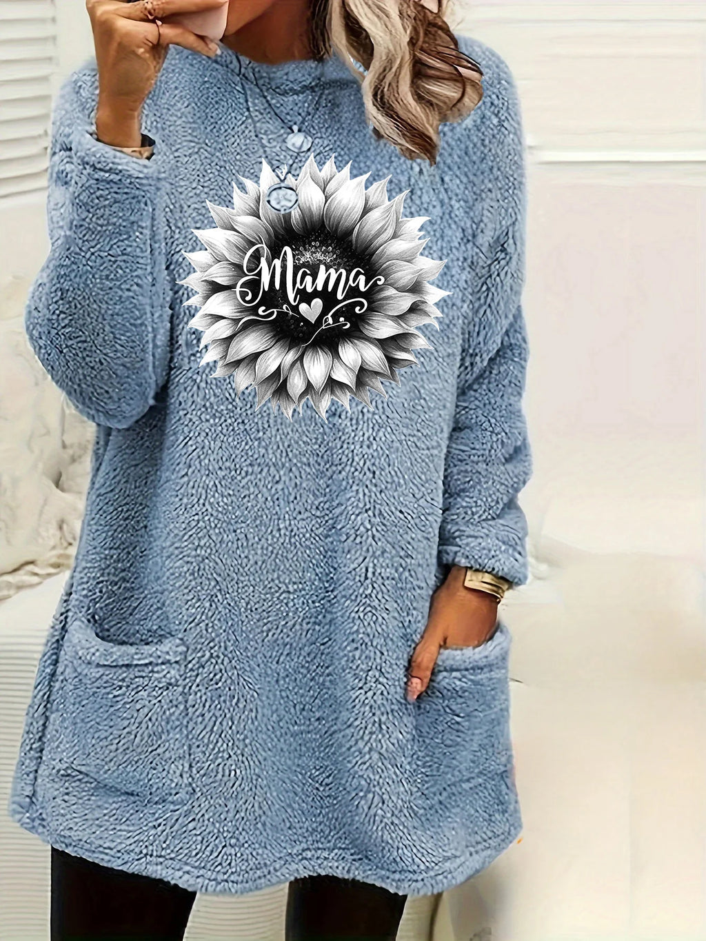 Plus Size Women Fleece Sweatshirt Mama Letter Sunflower Printed Round Neck Soft Warm Sweater Casual Winter Long Sleeve Pullovers